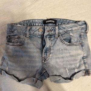 Express shorts